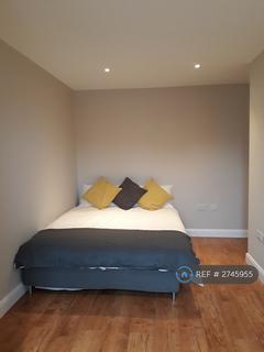 2 bedroom flat to rent, Holloway Road, London, N19