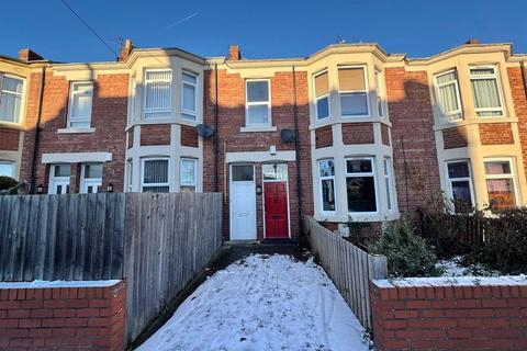 3 bedroom apartment for sale, Rothbury Terrace, Heaton