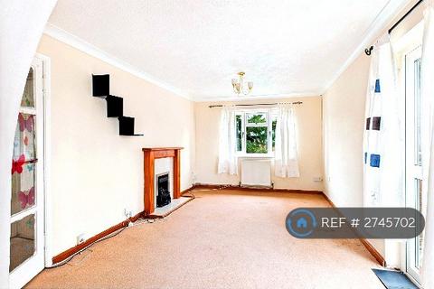 undefined, Birches Road, Horsham, RH12