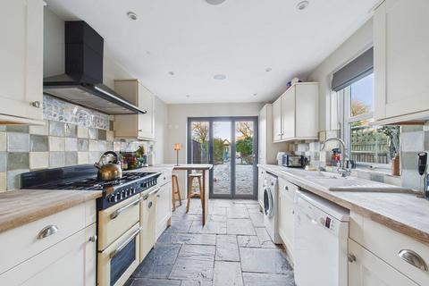 3 bedroom cottage for sale, Sandlands Road, Walton On The Hill