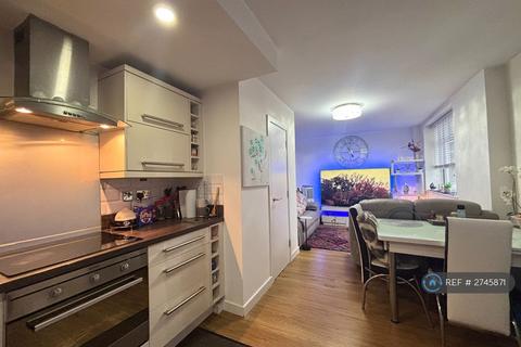 undefined, The Parade, Oadby, Leicester, LE2
