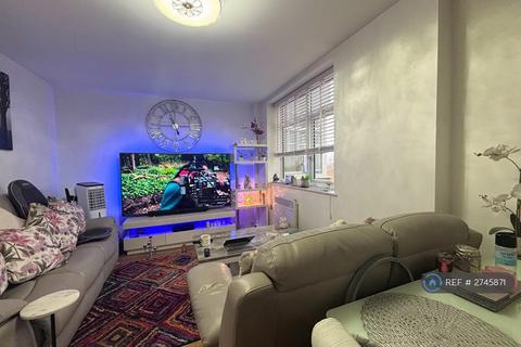 undefined, The Parade, Oadby, Leicester, LE2