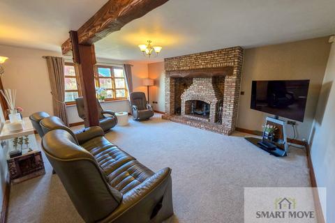 5 bedroom detached house for sale, Hesketh Lane, Preston PR4