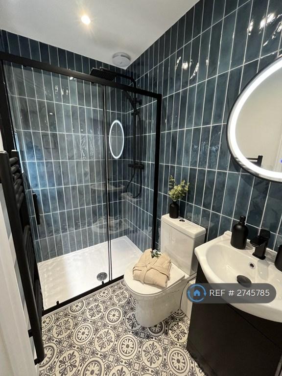 Example Room En-Suite