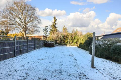 undefined, Dunston Hill, Tring