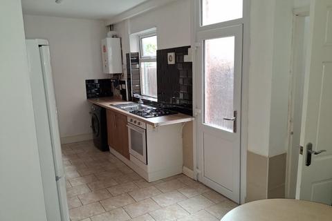 2 bedroom apartment to rent, Granby Road, Leicester