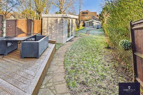 2 bedroom ground floor maisonette for sale, Two Bedroom Ground floor Maisonette West Horsley.