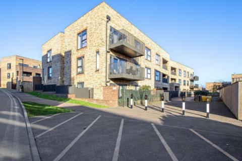 2 bedroom flat for sale, Ballast Road, Erith DA8