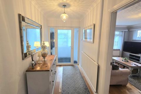 3 bedroom detached bungalow for sale, Cowdray Park Road, Bexhill-on-Sea, TN39