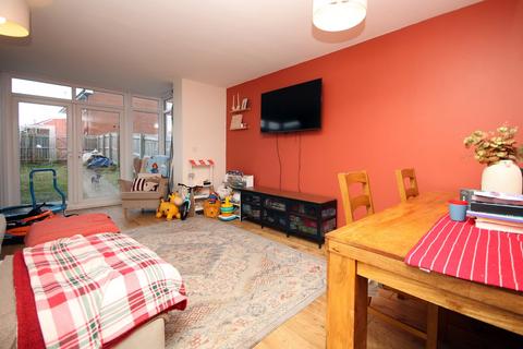 3 bedroom terraced house for sale, Parc Tyddyn Bach, Holyhead, Isle of Anglesey, LL65