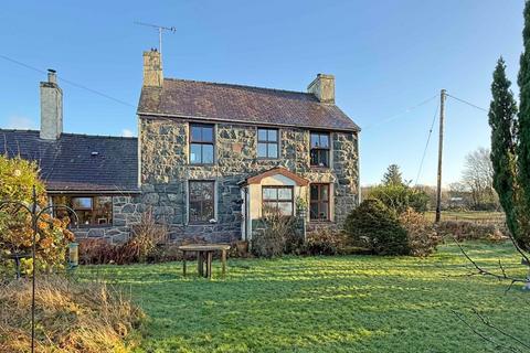 undefined, Rhostryfan, Caernarfon, Gwynedd, LL54