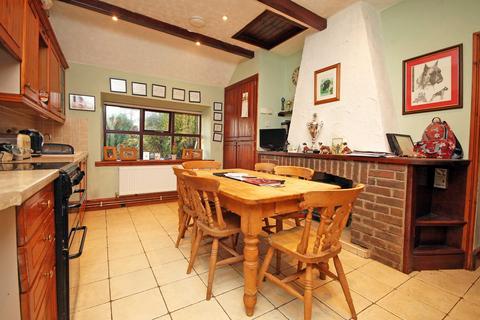 undefined, Rhostryfan, Caernarfon, Gwynedd, LL54