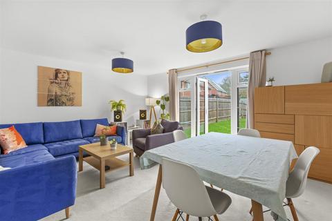 4 bedroom semi-detached house for sale, Doolittle Avenue, High Wycombe HP11