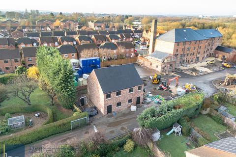 3 bedroom semi-detached house for sale, Mills Drive, Farndon Road, Newark