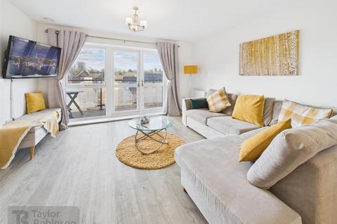 1 bedroom apartment for sale, Ifield Road, Crawley