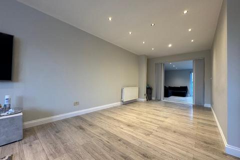 undefined, Hitchin Road, Stopsley, Luton, Bedfordshire, LU2 7ST