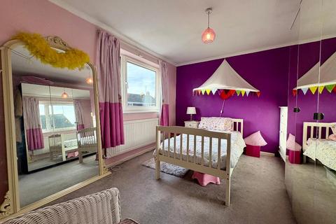 4 bedroom detached house for sale, Dale Close, Toddington, LU5 6EP