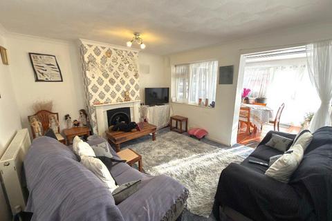 undefined, L&D Borders, Luton LU4