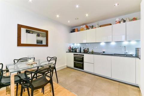 2 bedroom apartment to rent, Rainsborough House, 5 Stamford Square, London, SW15