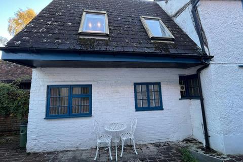 Office to rent, 5 Buttermarket Thame OX9 3EW