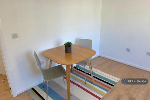 2 bedroom flat to rent, Norwich, Norwich, NR6