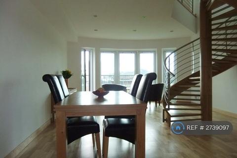 2 bedroom flat to rent, Western Harbour Drive, Edinburgh, EH6