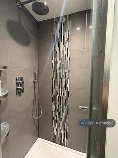 2 bedroom flat to rent, St Johns Wood Park, London, NW8