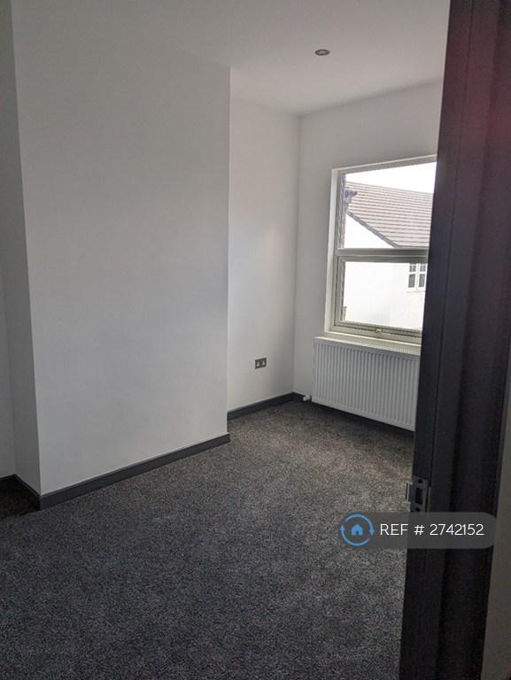 Double Bedroom 2