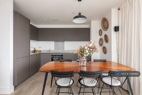 2 bedroom flat to rent, Hale Works Apartments, London, N17