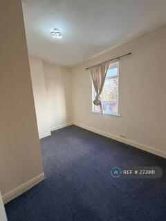 3 bedroom terraced house to rent, Sutton Heath Road, St. Helens, WA9