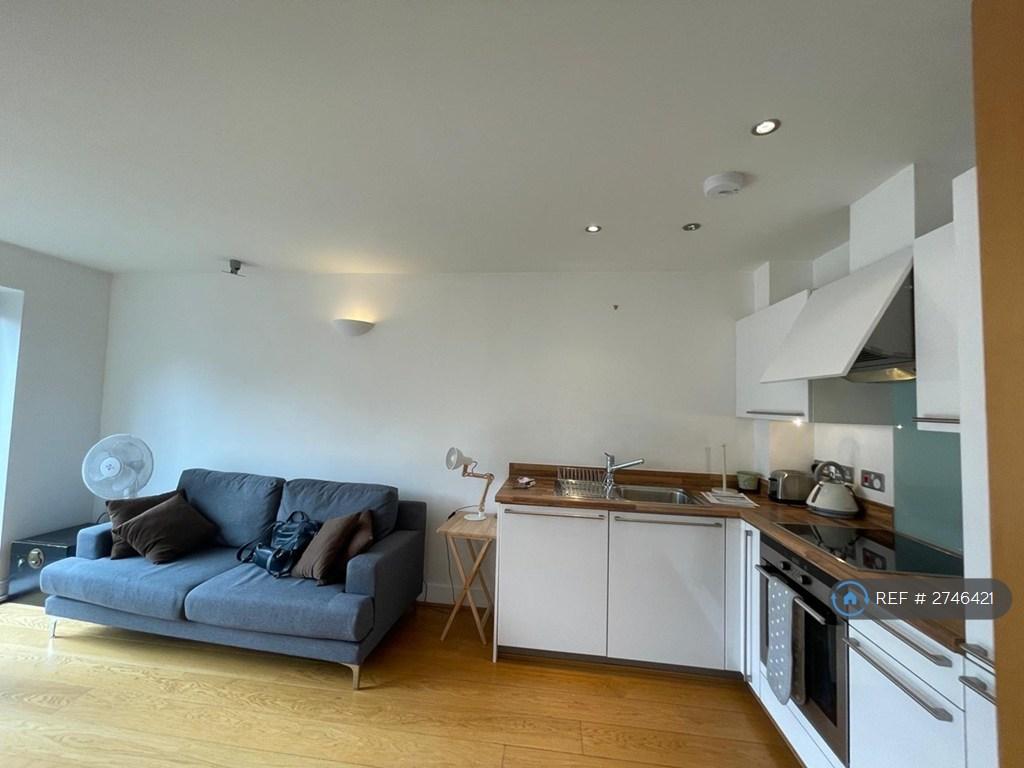Open Plan Kitchen &amp; Living Area