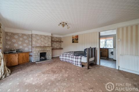 3 bedroom semi-detached house for sale, Gloucester Road, Andoversford, Cheltenham