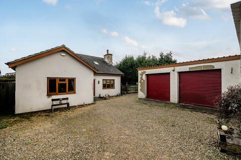 undefined, Bungalow Close, Beckley, Oxfordshire