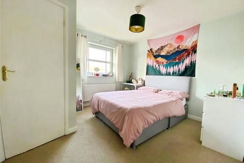 undefined, Howell Close, Arborfield, Reading