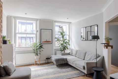2 bedroom apartment for sale, Cleveland Street, London W1T