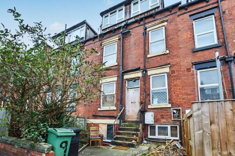 Parkfield Mount, Leeds, West Yorkshire