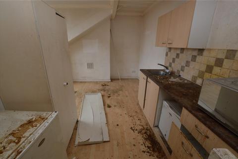 2 bedroom terraced house for sale, Parkfield Mount, Leeds, West Yorkshire
