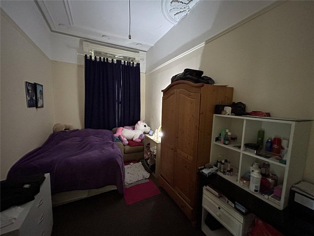 Picture No. 05