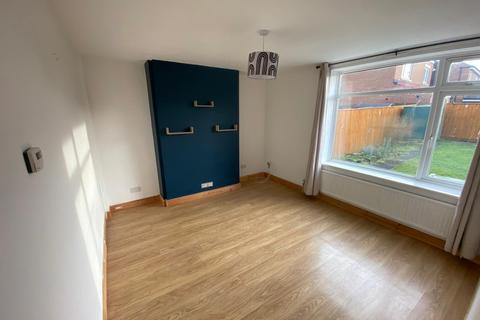 3 bedroom terraced house to rent, Sadberge Road, Stockton-on-Tees