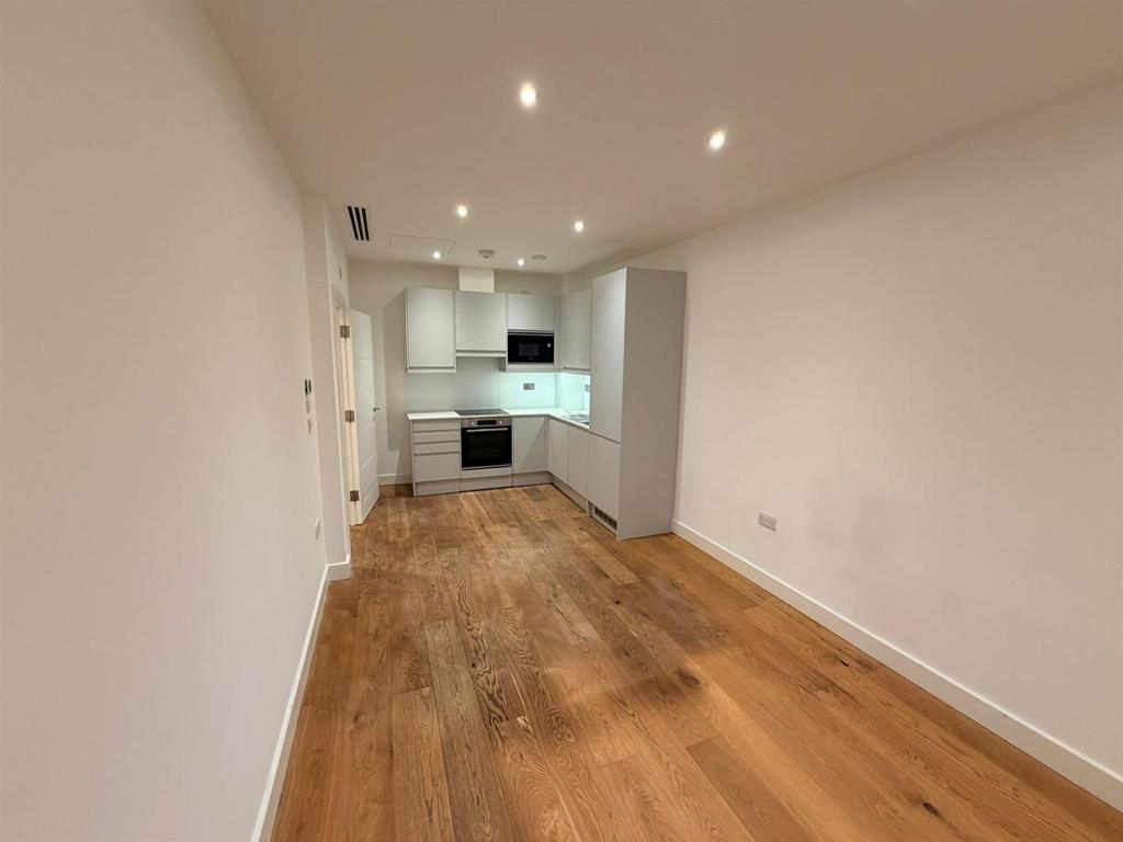 Flat 36 3 Vista Court IV.jpg