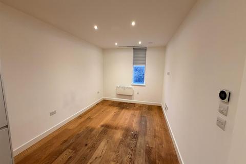 1 bedroom flat to rent, Nobel Drive, Harlington