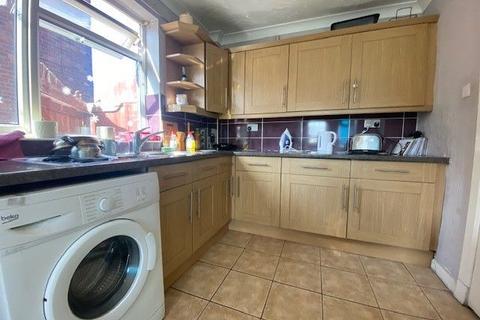 1 bedroom in a house share to rent, Room 4, Carr House Road