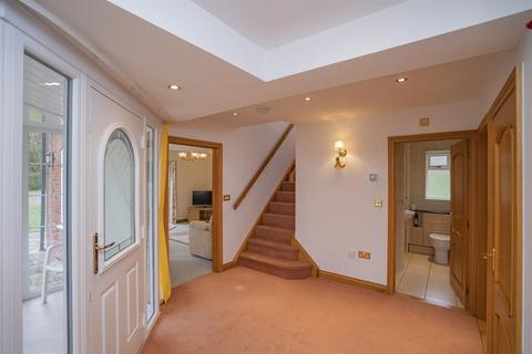 4 bedroom detached house for sale, Willow End Farm Cottage, Blackmore Park Road, Malvern, Worcestershire, WR13