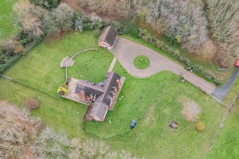 3 bedroom detached house for sale, Blackmore Park Road, Welland, Malvern, Worcestershire, WR13