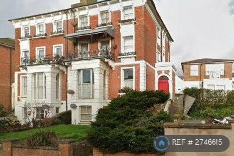 2 bedroom flat to rent, St. Johns Road, St. Leonards-On-Sea, TN37