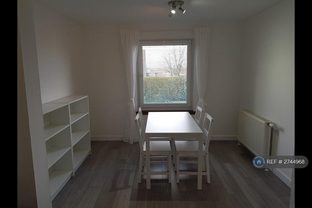 Dining Room (Joint With Living Room)