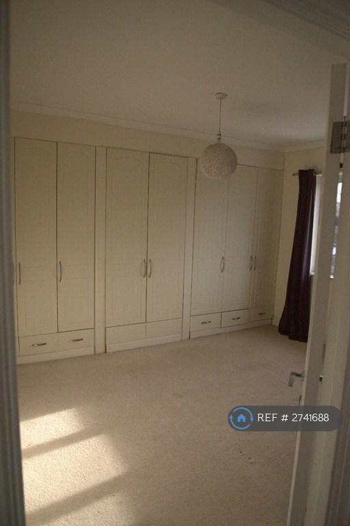 Rear Bedroom