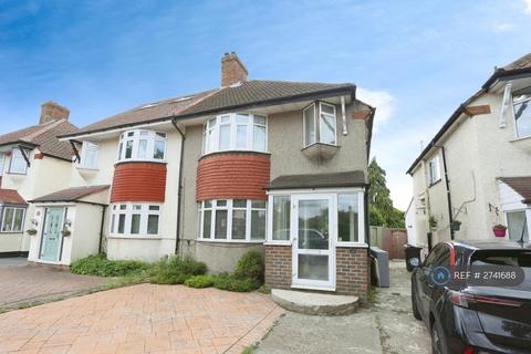 3 bedroom semi-detached house to rent - Shooters Hill Road, London, SE3