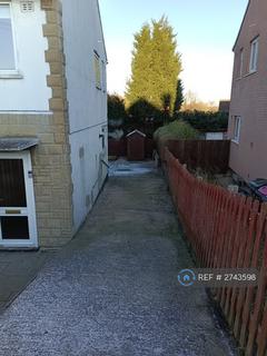 3 bedroom semi-detached house to rent, Ash Grove, Rawmarsh, Rotherham, S62