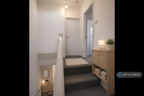 3 bedroom maisonette to rent, Scarborough Road, Filey, YO14